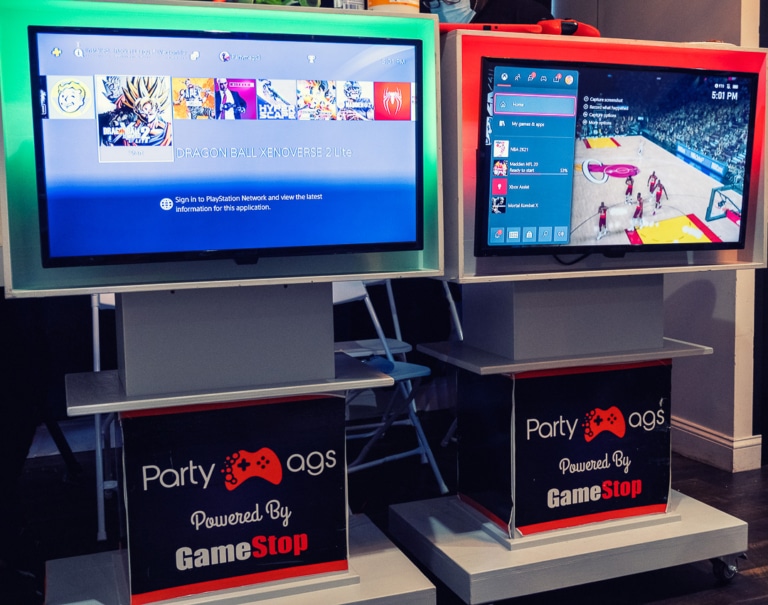 Mag Arena Party Silver package | Video Game Party for 12-20 Kids