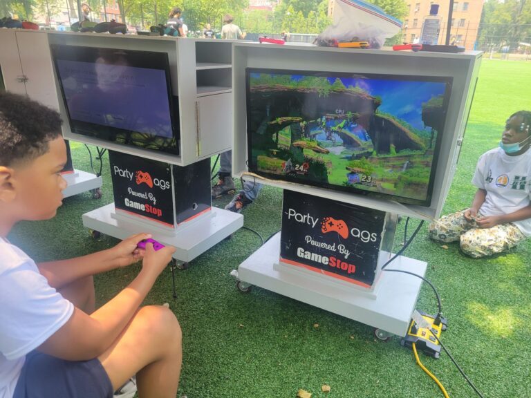 Mobile Video Game Party